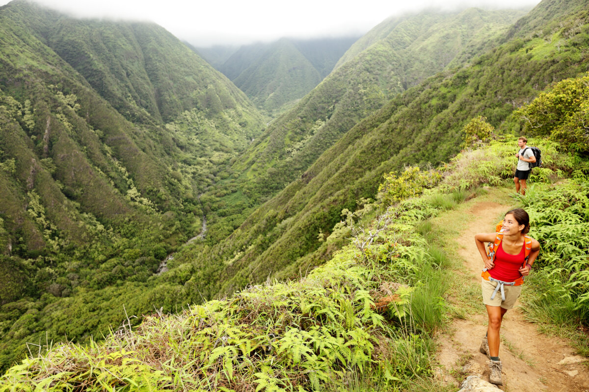 Hikers in Waihee Ridge Trail, Maui